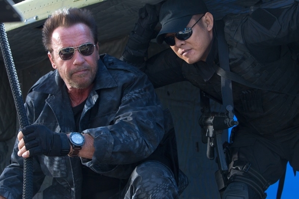 Expendables 4: Seagal opravdu ne, Grammer ano | Fandíme filmu