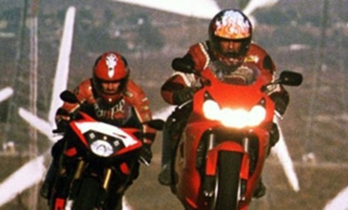 Full Throttle: Akční jízda na motorkách | Fandíme filmu