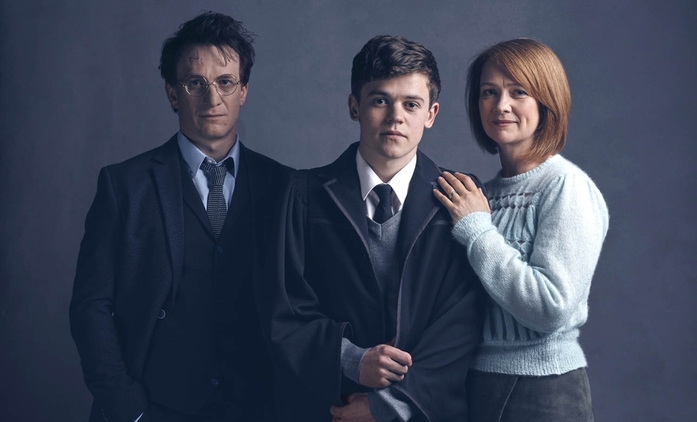 Harry Potter a Cursed Child: Warner má práva na zfilmování | Fandíme filmu