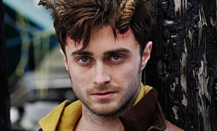 Horns: Rohatý Daniel Radcliffe na fotkách z natáčení | Fandíme filmu