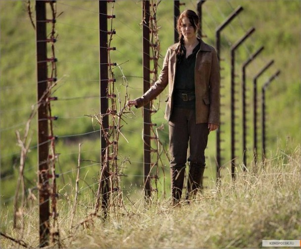 Hunger Games: Aréna smrti: Video z lukostřelby a obrázky | Fandíme filmu