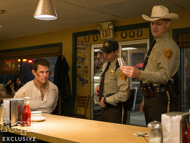 Jack Reacher 2: Natáčení akce v novém featurettu | Fandíme filmu