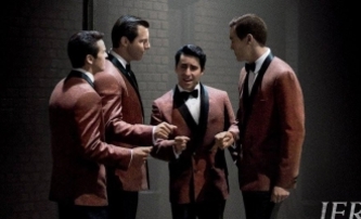 Jersey Boys alespoň na DVD a Blu-ray | Fandíme filmu