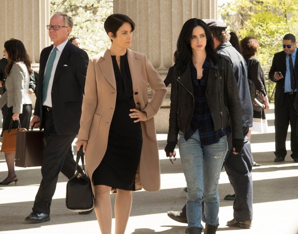 Jessica Jones: Druhá řada bude výhradně v ženské režii | Fandíme serialům