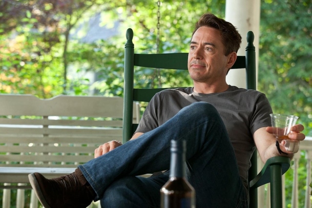 Robert Downey Jr. chystá pro Apple krimi seriál o zpackaném vyšetřování | Fandíme serialům