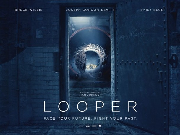 Looper: Další nabitý trailer je tady | Fandíme filmu