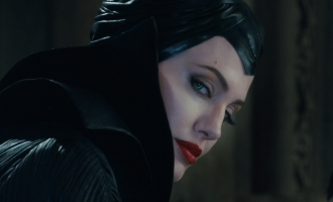 Maleficent je v kinech, koukněte na poslední trailery | Fandíme filmu