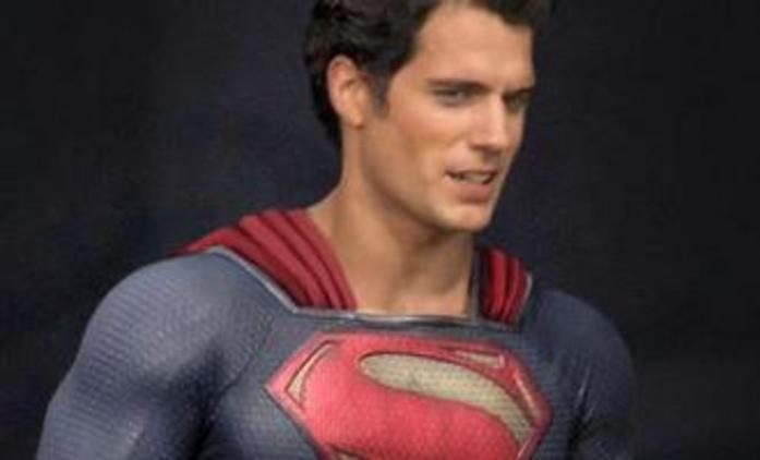 Man of Steel: Nová fotka Supermana | Fandíme filmu
