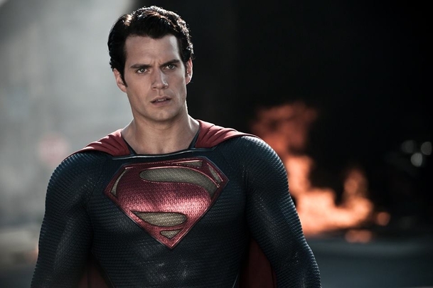 Henry Cavill by se údajně mohl vrátit do role Supermana | Fandíme filmu