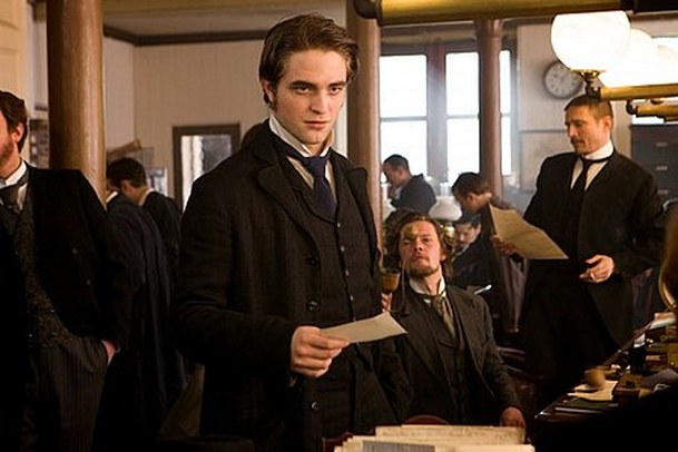 Twilight Sága: Robert Pattinson se na další díly necítí | Fandíme filmu