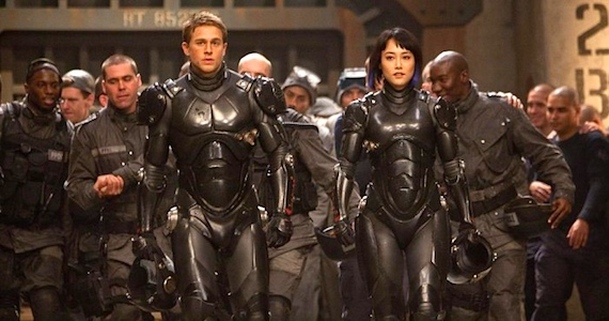 Pacific Rim: Seznamte se s roboty a monstry | Fandíme filmu