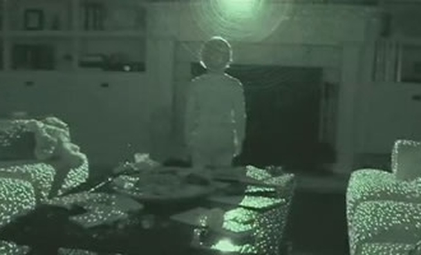 Paranormal Activity: Hororová pseudo-dokumentární série se vrací | Fandíme filmu