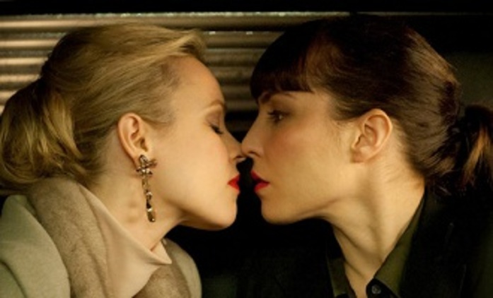 Noomi Rapace a Rachel McAdams podlehnou vášním | Fandíme filmu