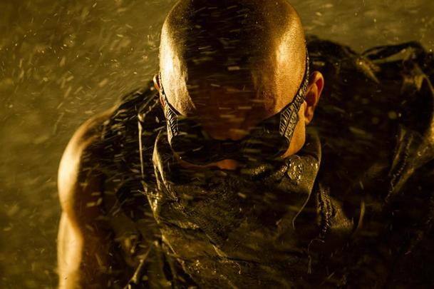 Riddick: Plnohodnotný trailer je tady | Fandíme filmu