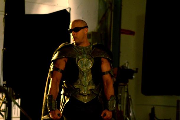 Riddick: První fotka Vina Diesla v kostýmu | Fandíme filmu