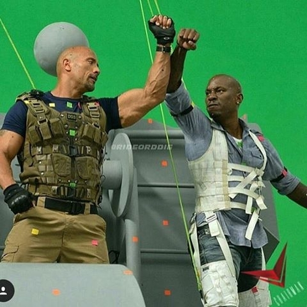 Rychle a zběsile 8: Helen, hodný Jason a vězeň The Rock | Fandíme filmu