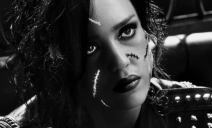 Sin City 2: Znetvořená Jessica Alba v novém klipu | Fandíme filmu