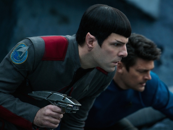 Star Trek: Do neznáma: Každý člen posádky dostal plakát | Fandíme filmu