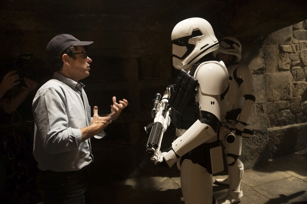 Star Wars IX: Abrams film nechtěl točit, nakonec věří, že je výjimečný | Fandíme filmu