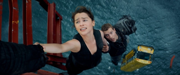Emilia Clarke: Terminator: Genisys byl předurčen k pádu | Fandíme filmu