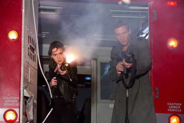 Emilia Clarke: Terminator: Genisys byl předurčen k pádu | Fandíme filmu