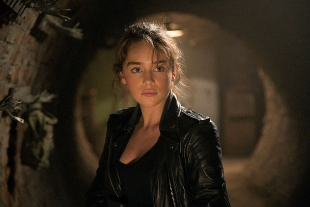 Emilia Clarke: Terminator: Genisys byl předurčen k pádu | Fandíme filmu