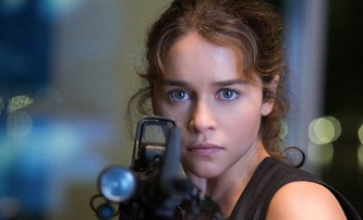 Emilia Clarke: Terminator: Genisys byl předurčen k pádu | Fandíme filmu