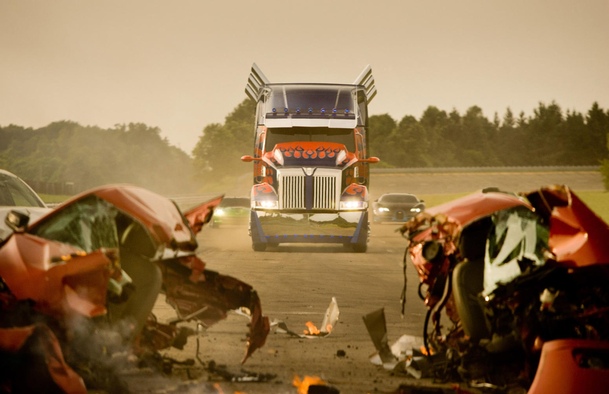 Transformers 4: Sedmička oficiálních fotek | Fandíme filmu