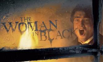 The Woman in Black: Harry Potter zápolí s duchy | Fandíme filmu