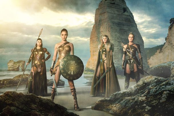 Wonder Woman:  Nový trailer a plakáty jsou tady | Fandíme filmu