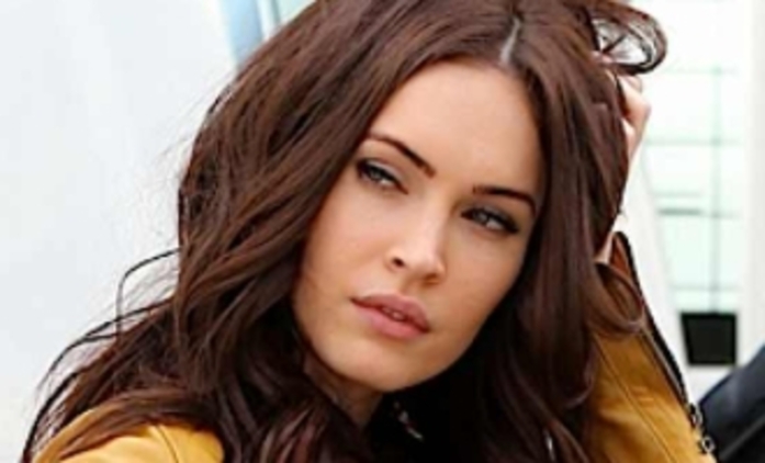 Želvy Ninja: Megan Fox na prvních fotkách a videu | Fandíme filmu