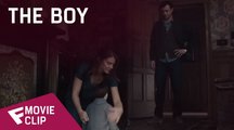 The Boy - Movie Clip (RULE #2. DRESS HIM EACH MORNING) | Fandíme filmu